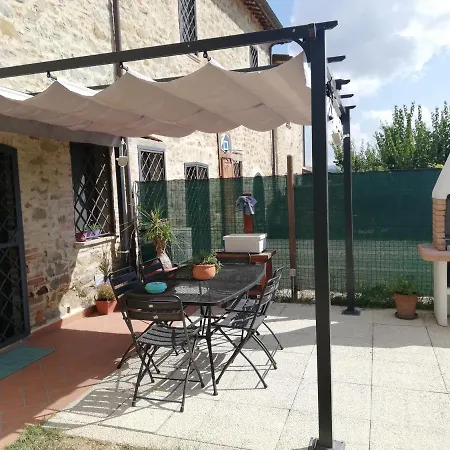 Incantevole Appartamento In Borgo Di Campagna